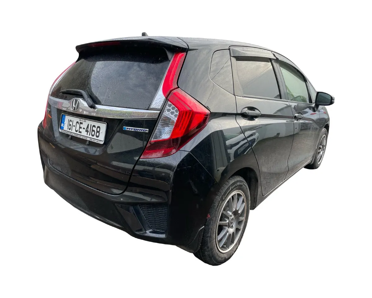 Honda Jazz Honda Fit Auto 1.5 petrol/electric - Image 2