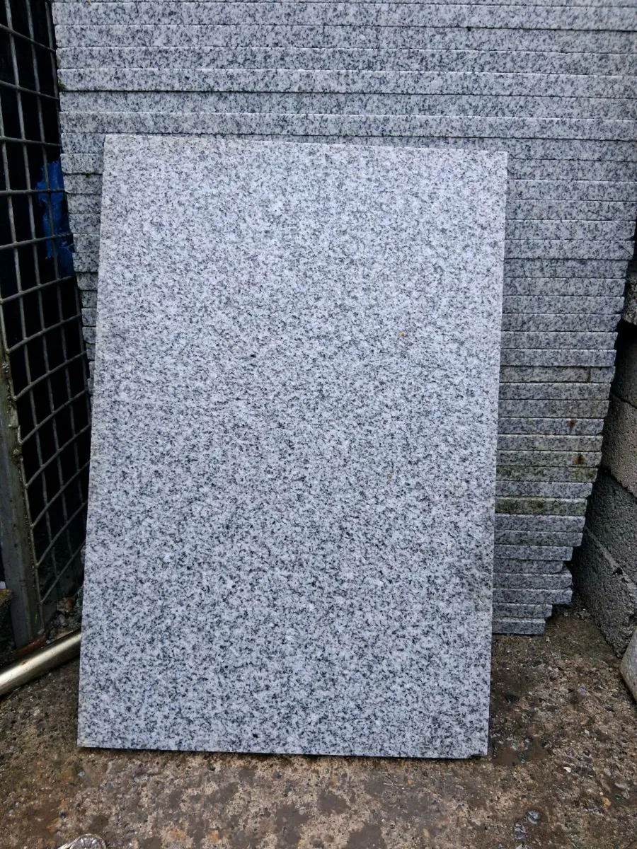 Granite patio slabs - Image 1