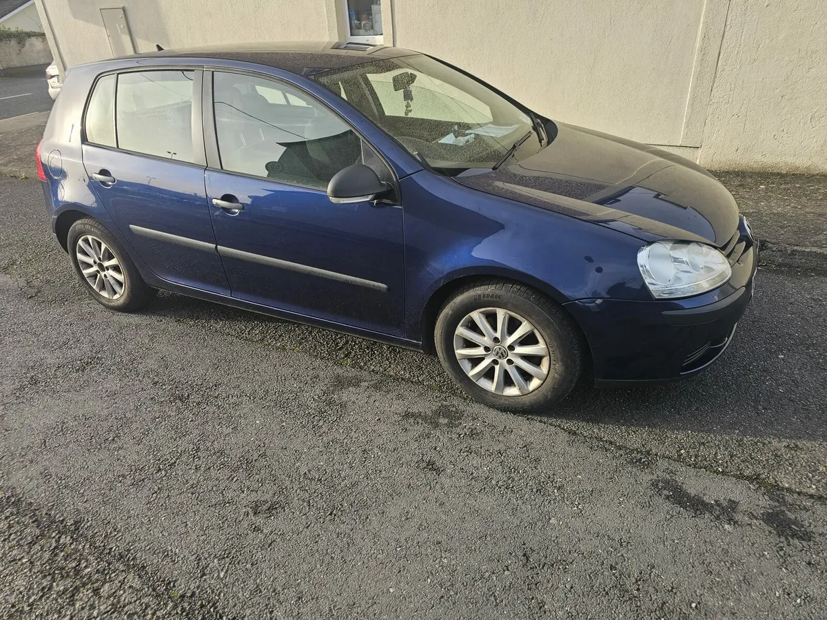 08 Volkswagen Golf - Image 2