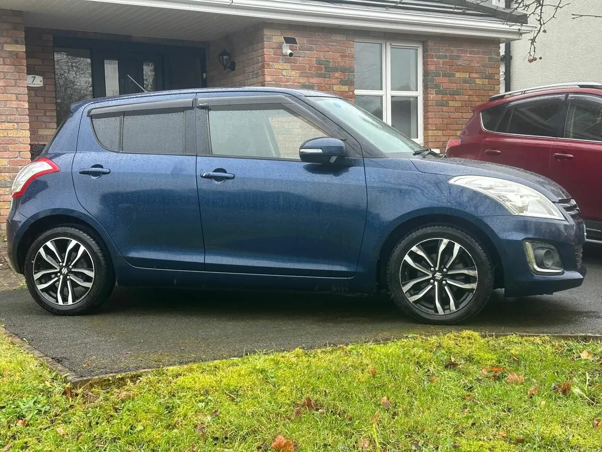 Suzuki Swift 2015 - Image 1