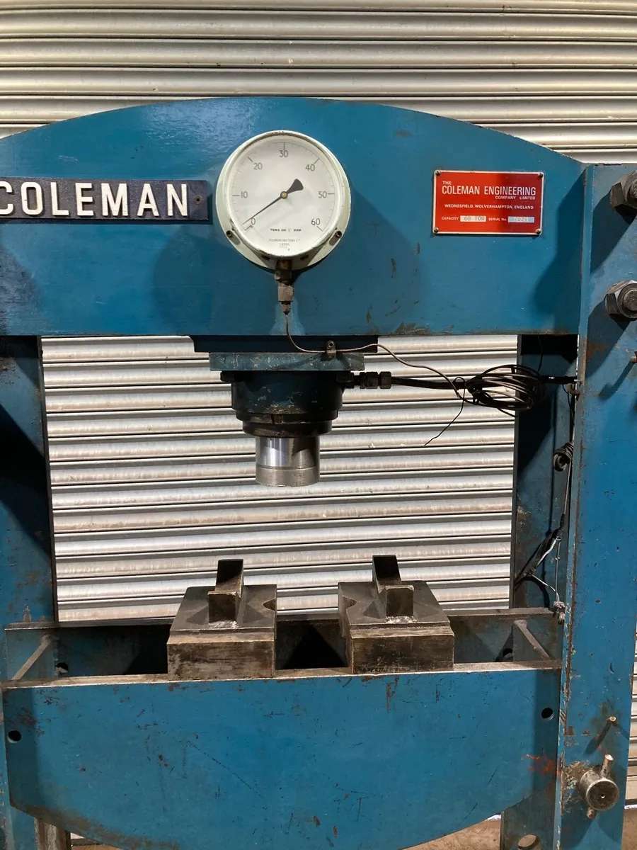 Hydraulic garage press 60ton - Image 2