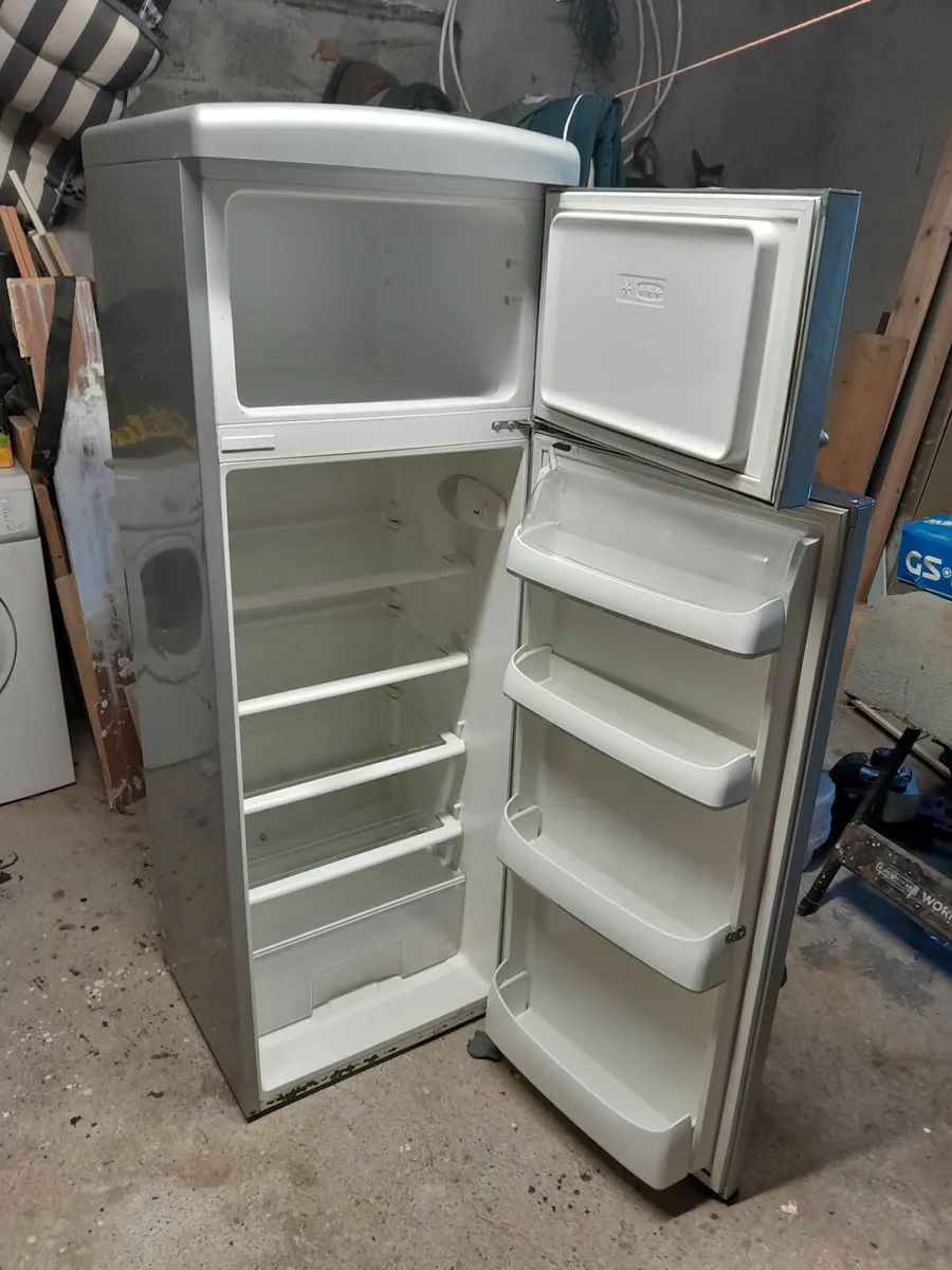 Fridge - Image 4