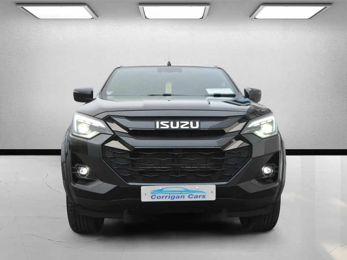 NEW ISUZU D MAX LSE WITH EXTRAS - Image 2