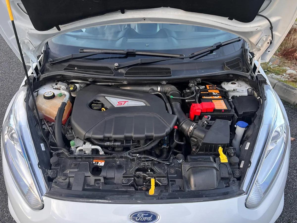 2017 Ford Fiesta ST3 - Image 4