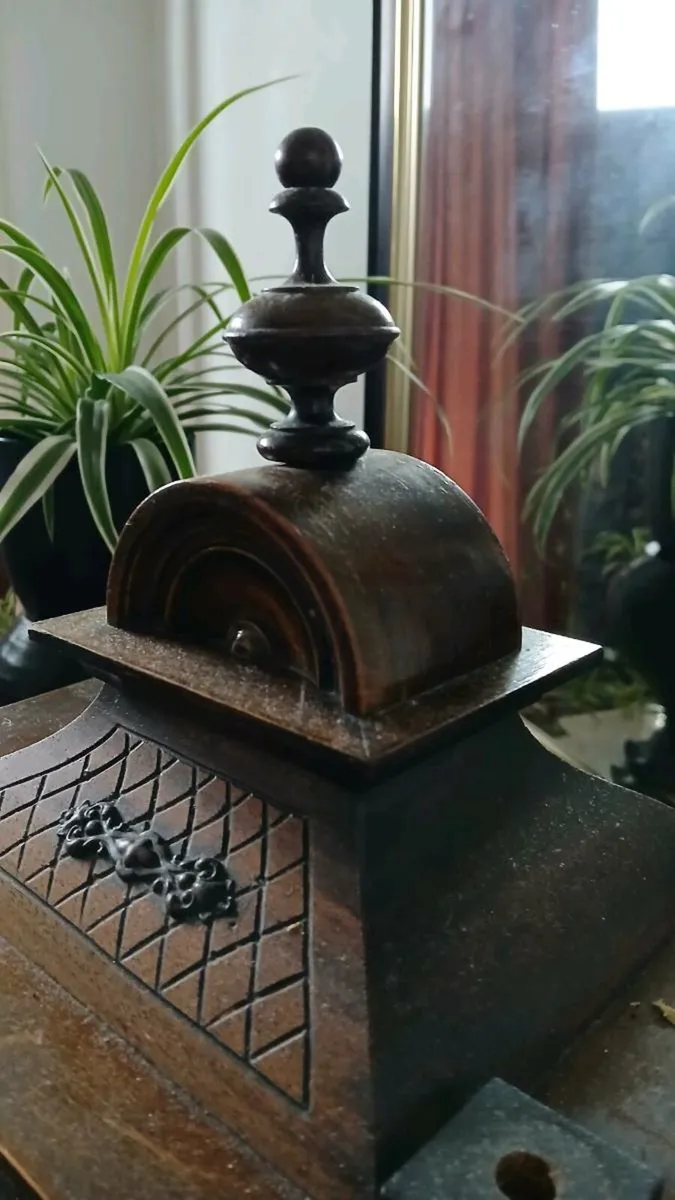 Antique Clock - Image 4