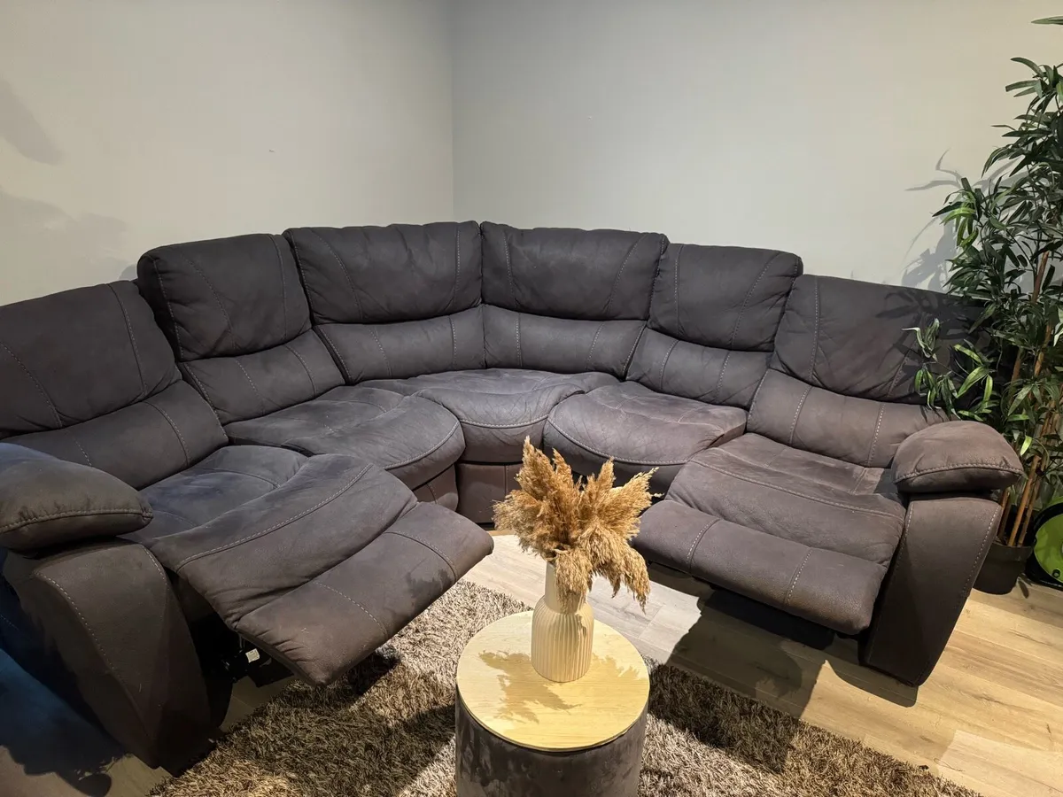 Electric recliner EZ LIVING corner sofa - Image 1