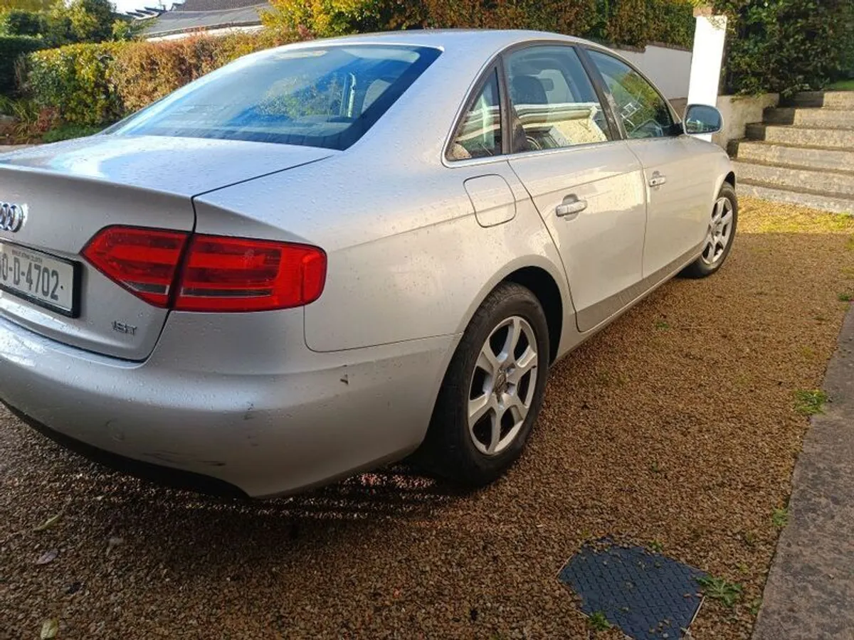 2010 Audi A4 - Image 4