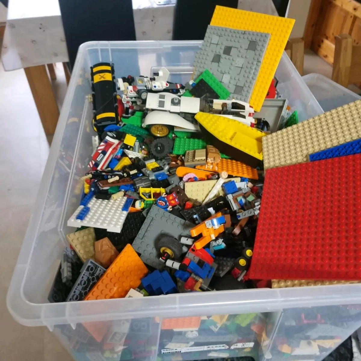 Big box of Lego - Image 1