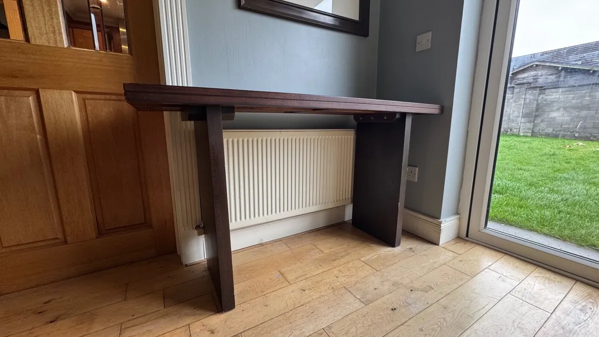 Hall table and end table - Image 1