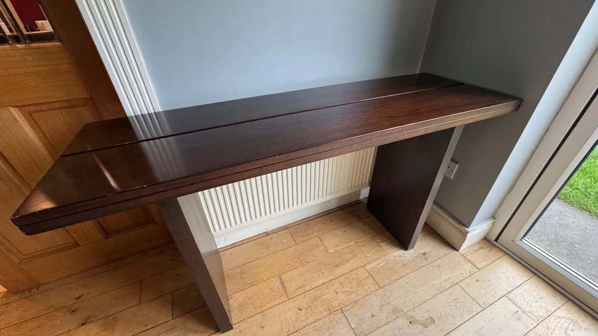 Hall table and end table - Image 2