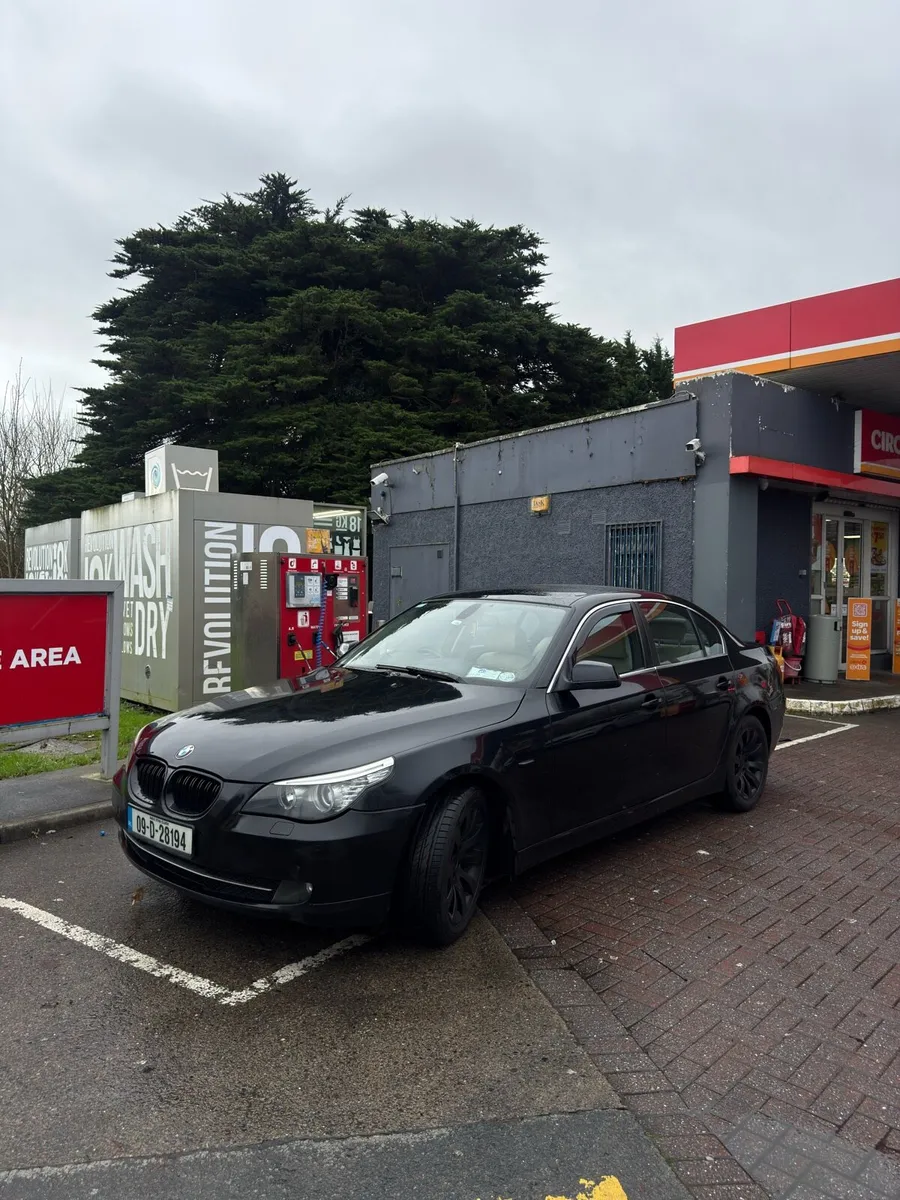 BMW 520 Automatic - Image 2