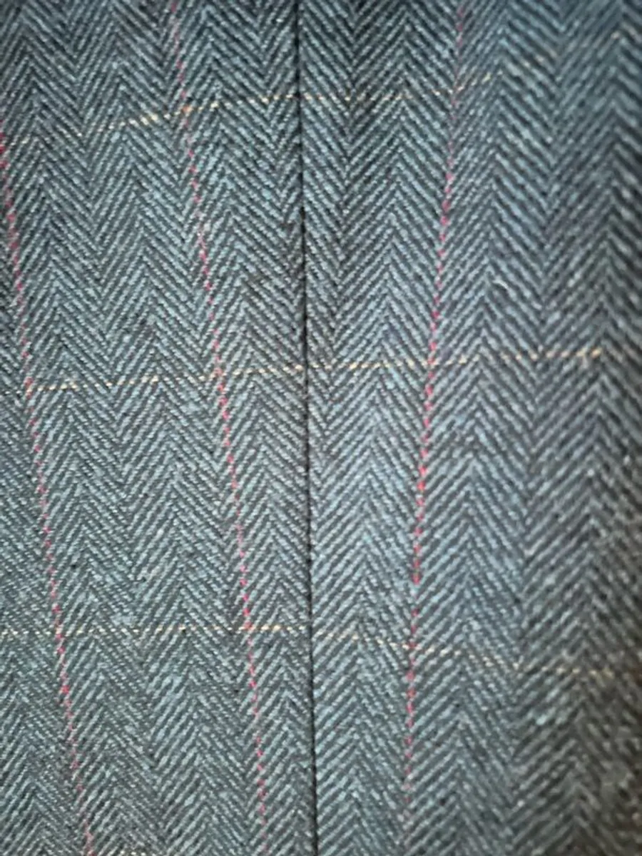 Men's wool sports jacket , herringbone tweed - Image 4