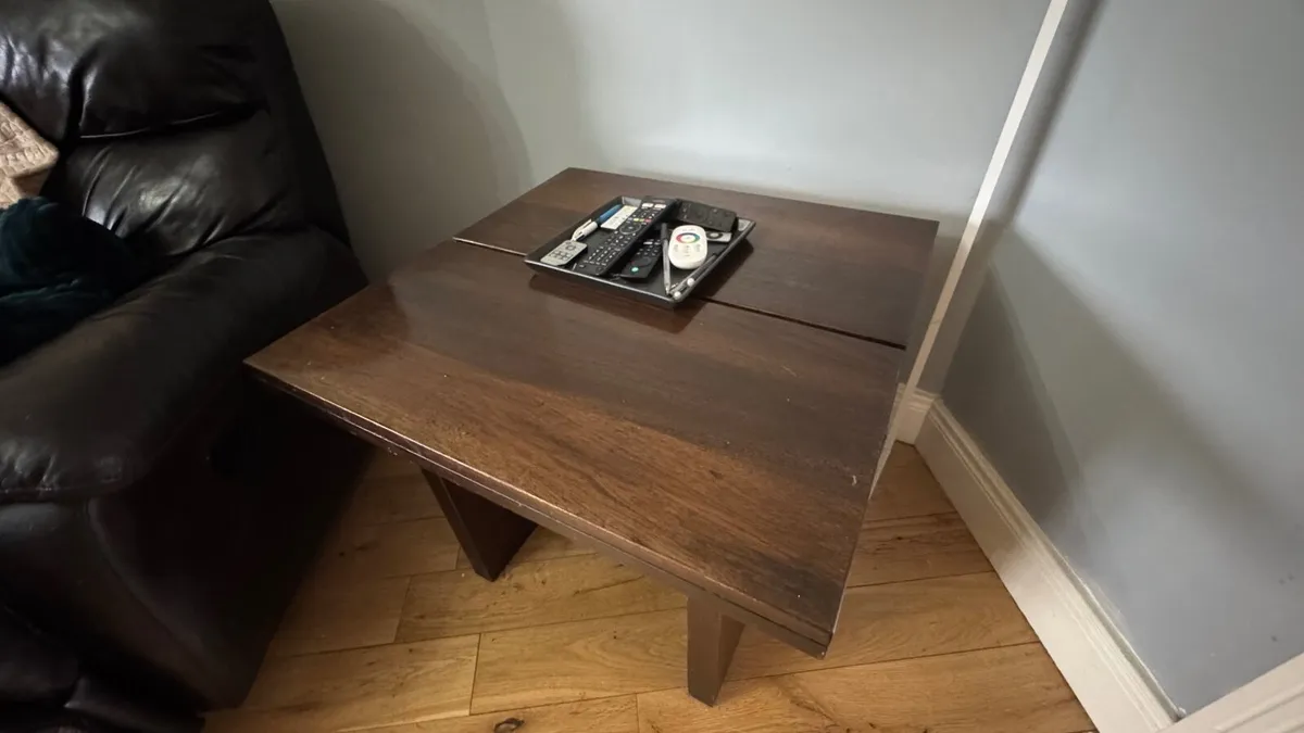 Solid wood furniture. - Image 2