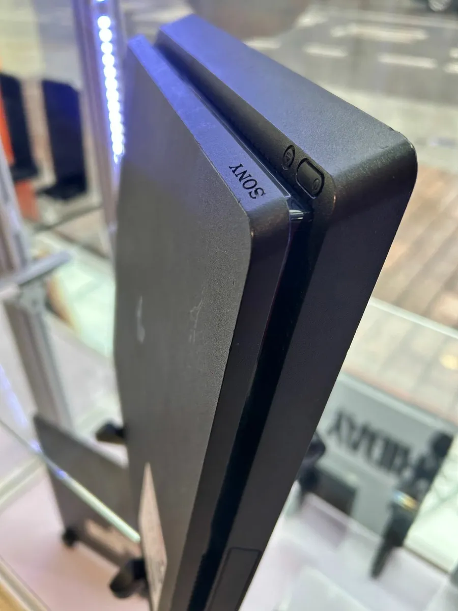 Playstation 4 Slim 32GB - Image 4