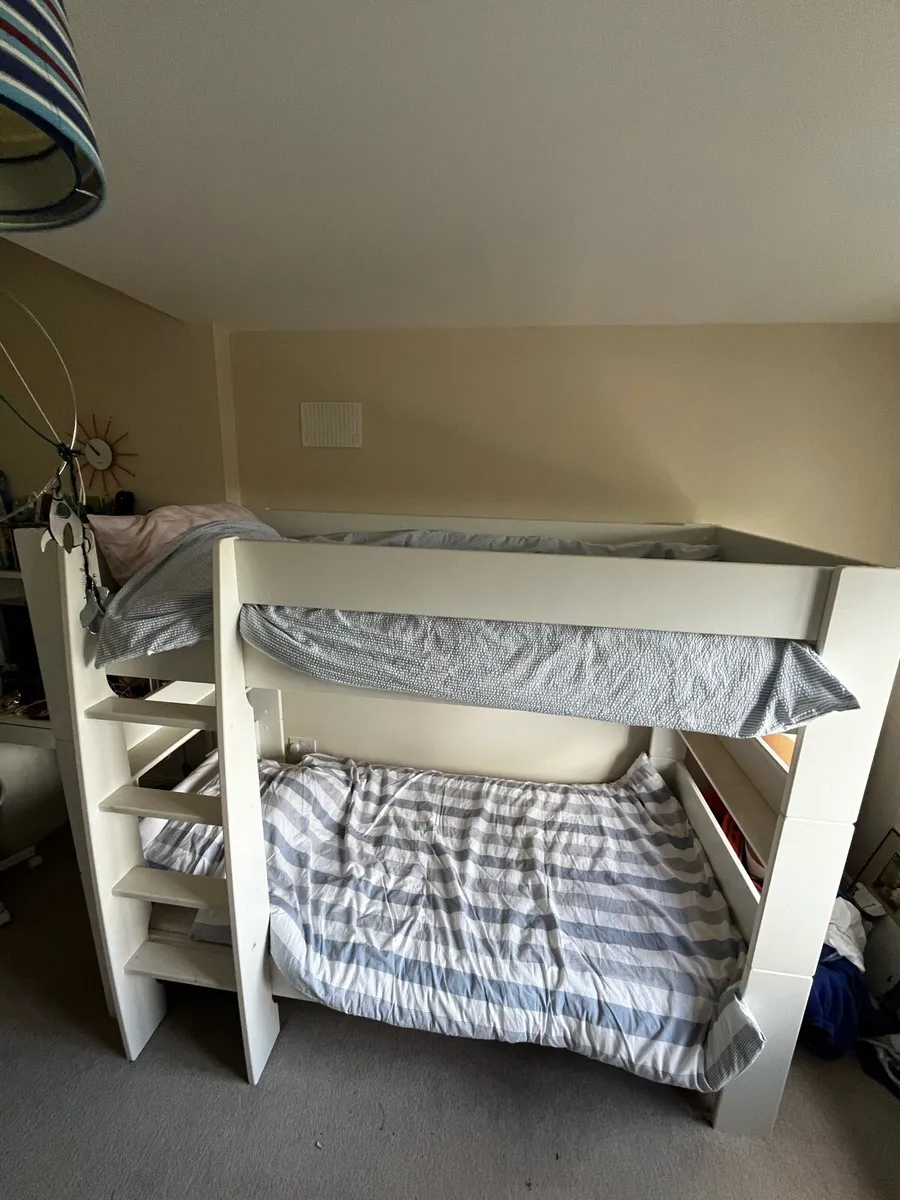Bunk Beds or two single beds - Image 1