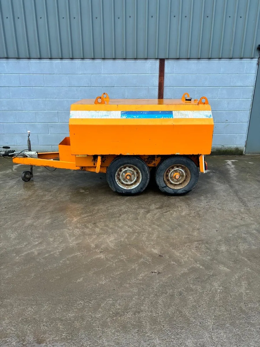 Chieftain 1300 litre bowser - Image 2