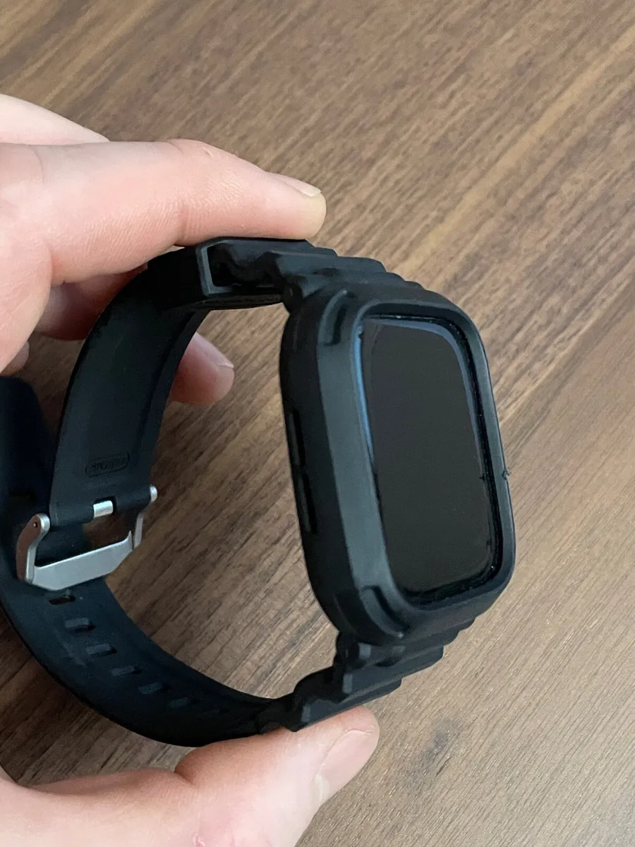 Apple Watch 9 45mm GPS + LTE *Like new* - Image 2