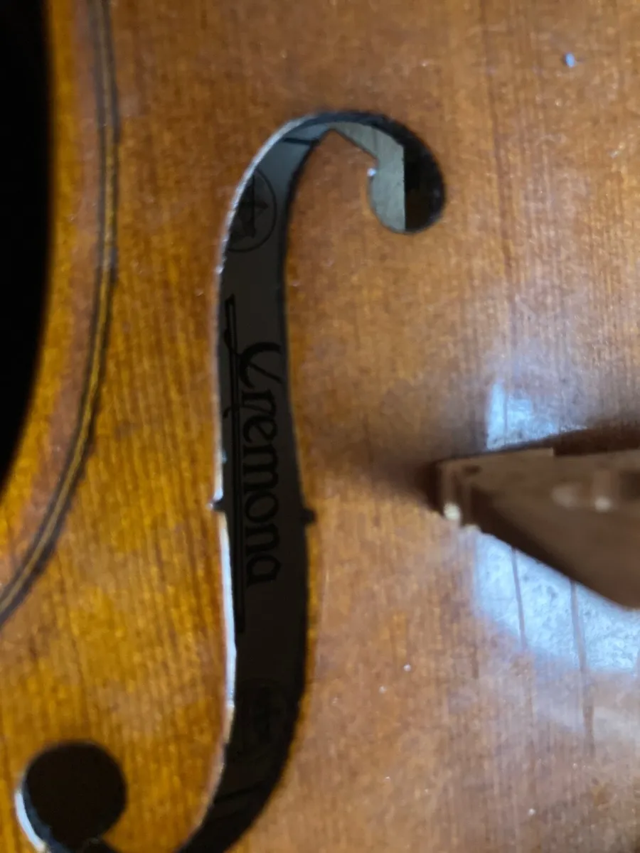 1/2 Violin - Image 2