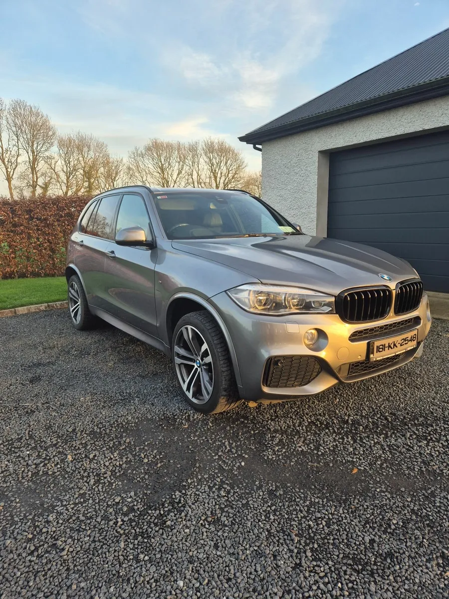BMW X5 2018 - Image 2