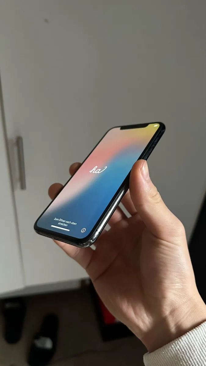 iPhone 11 pro - Image 4