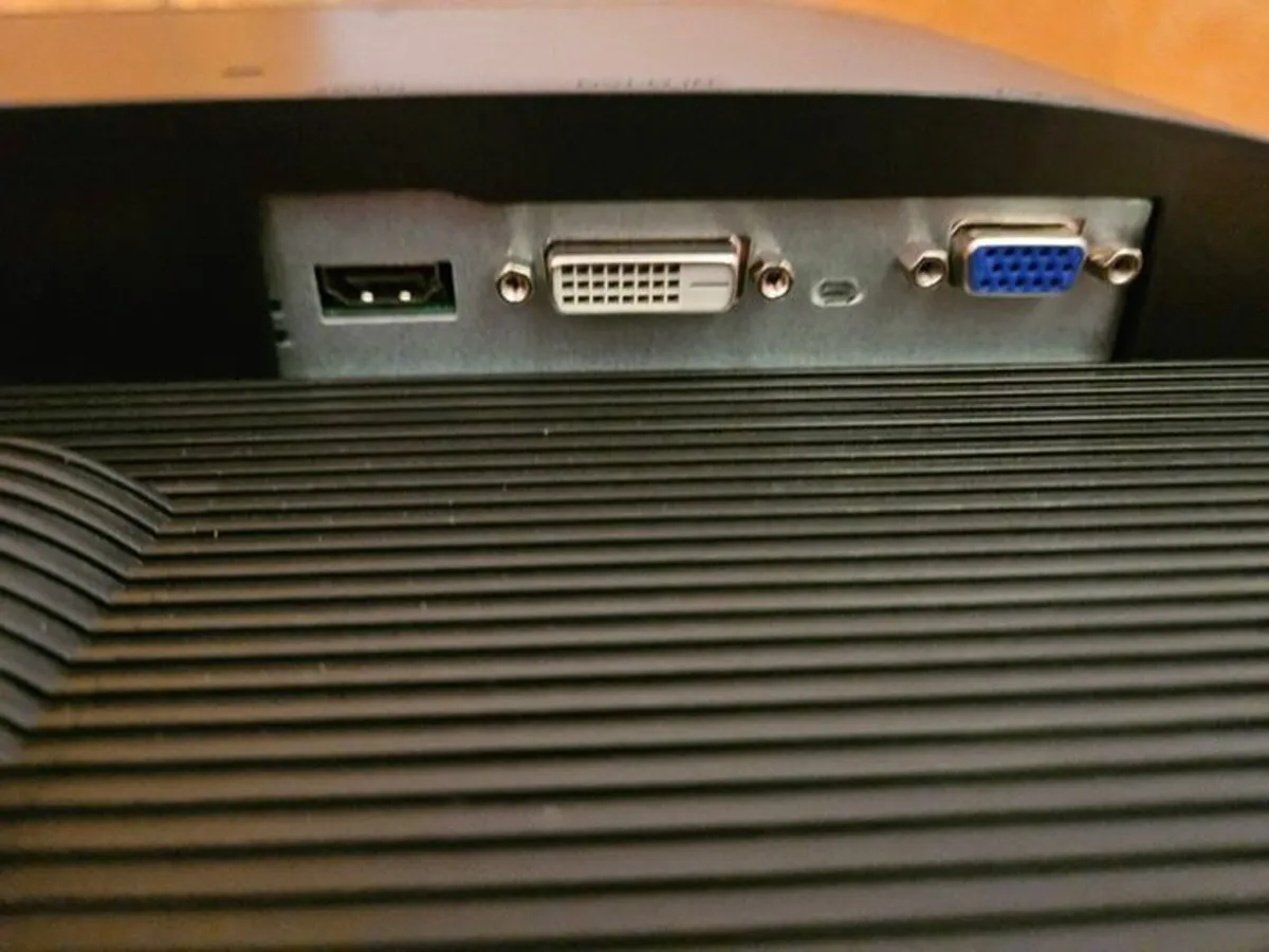 Acer 21.5" Widescreen LED Monitor - Image 3