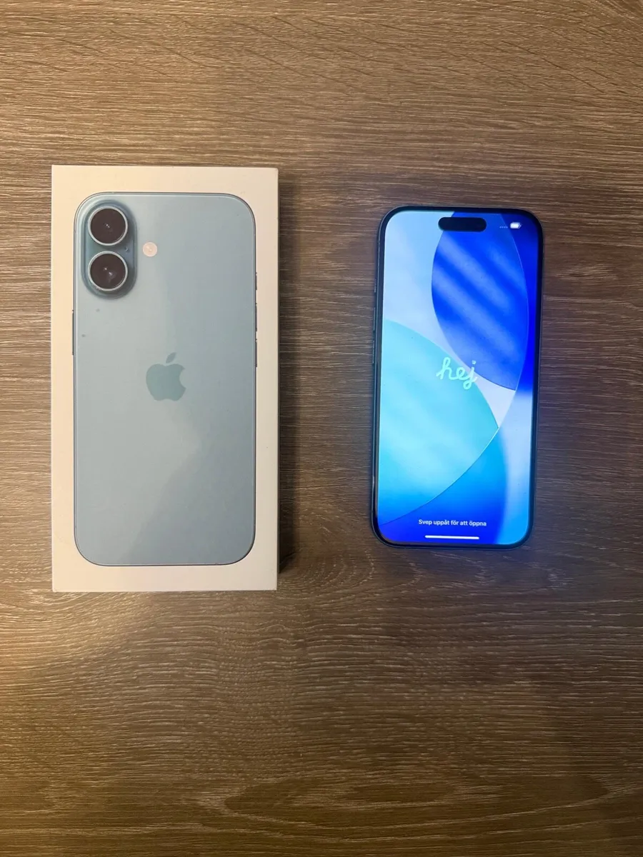 iPhone 16 - Image 1