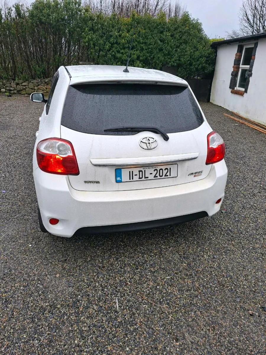 Toyota auris - Image 4