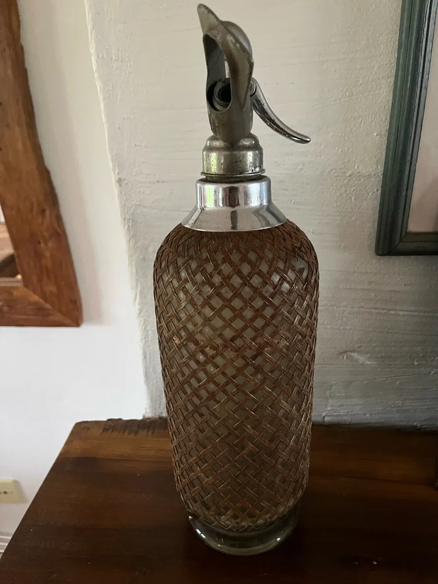 Vintage Soda Syphon - Image 4