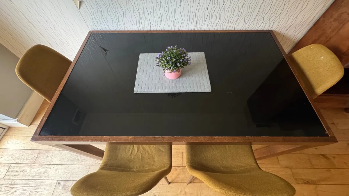 Dining Table and Chairs - Image 3