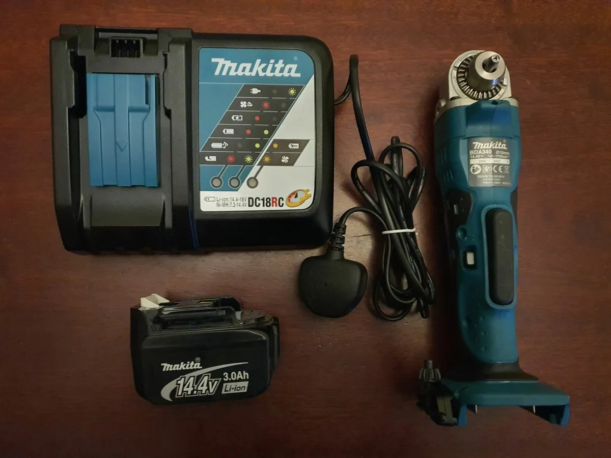 Cordless Makita Angled Drill + Battery - Image 3