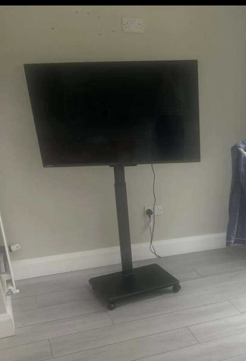 tv stand - Image 2