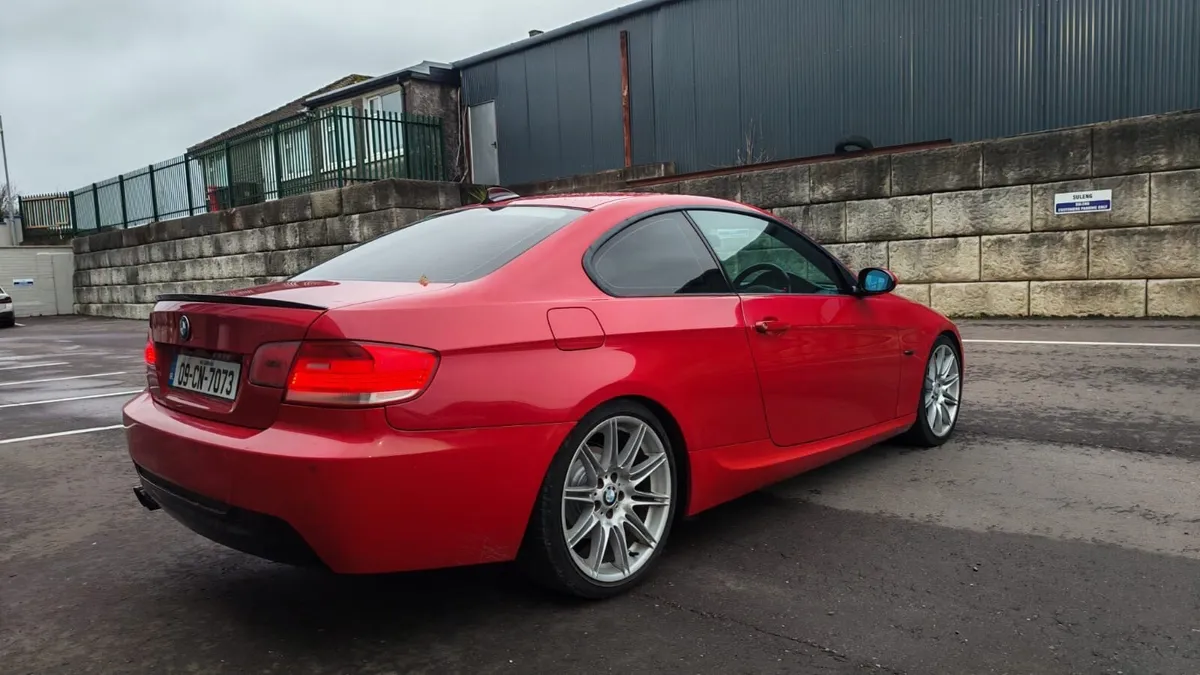 Bmw 3 Series Coupe E92 - Image 2