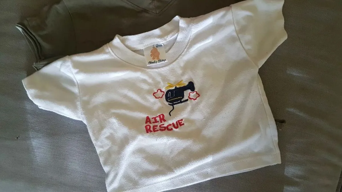 6/9 months barely worn 4 e each - Image 2