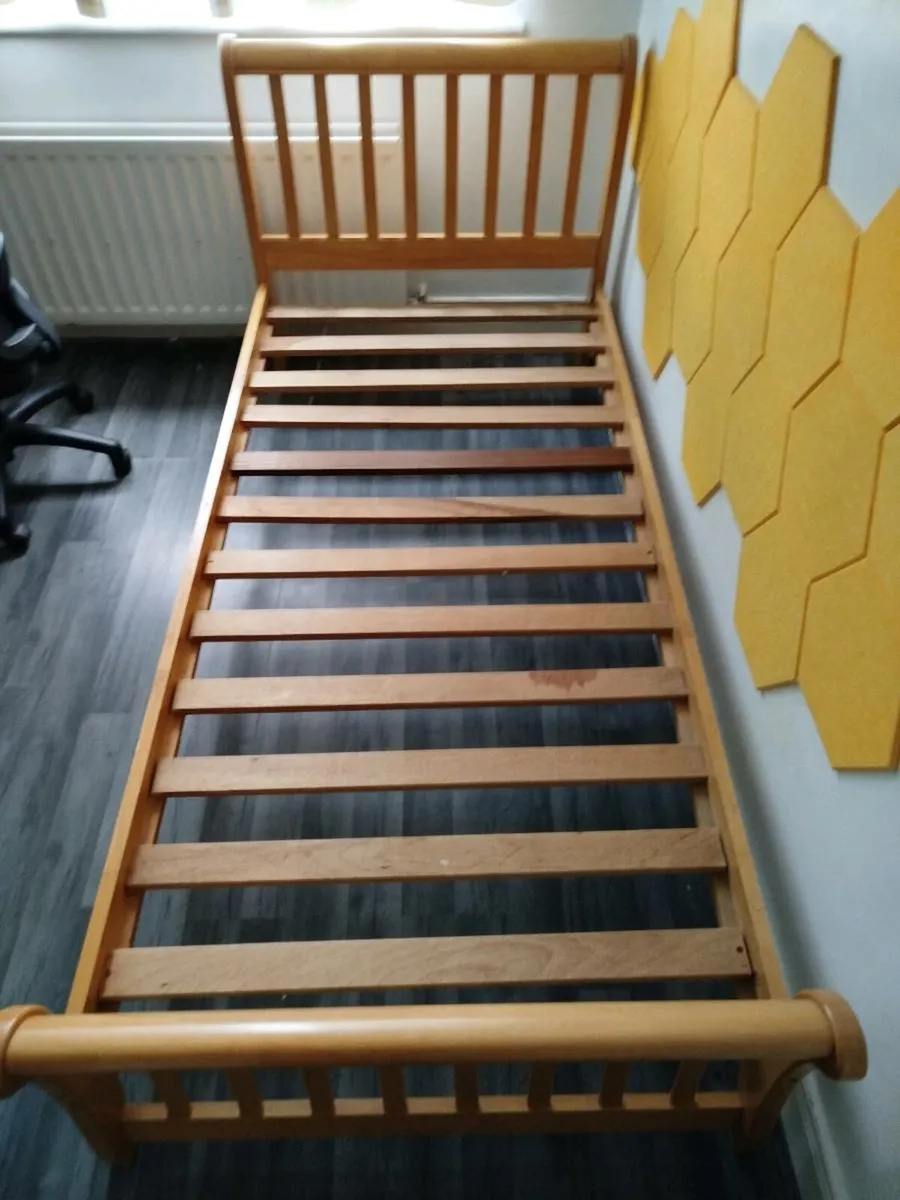 Single Bed Coffee Table Desk Chair - Image 4