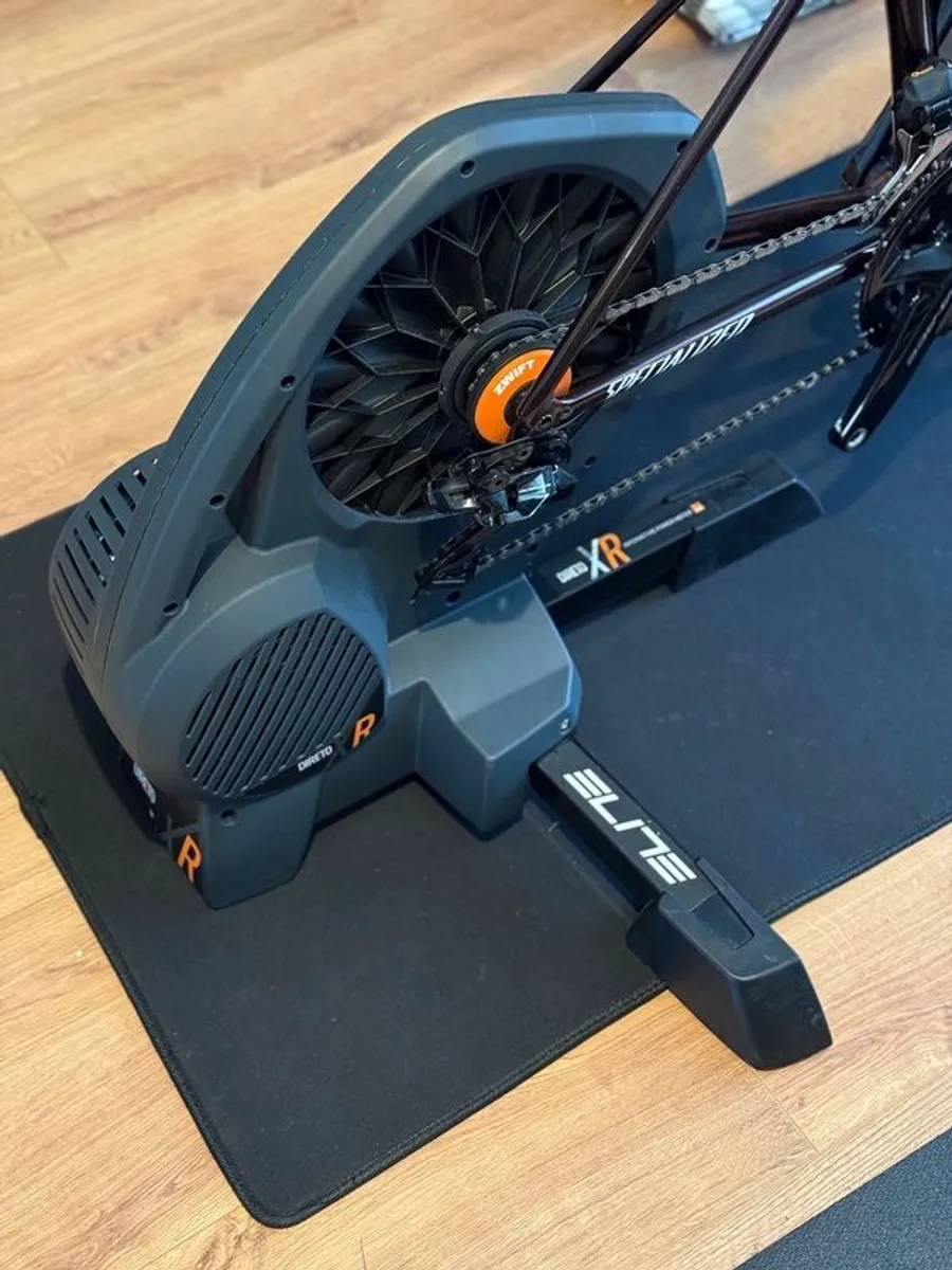 Elite Direto XR Turbo Trainer with Zwift Cog - Image 2