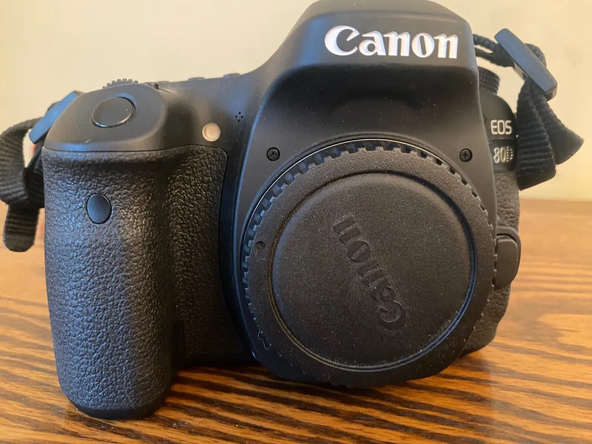 Canon 80D Video / Content Creator Kit – Pro Bag - Image 4