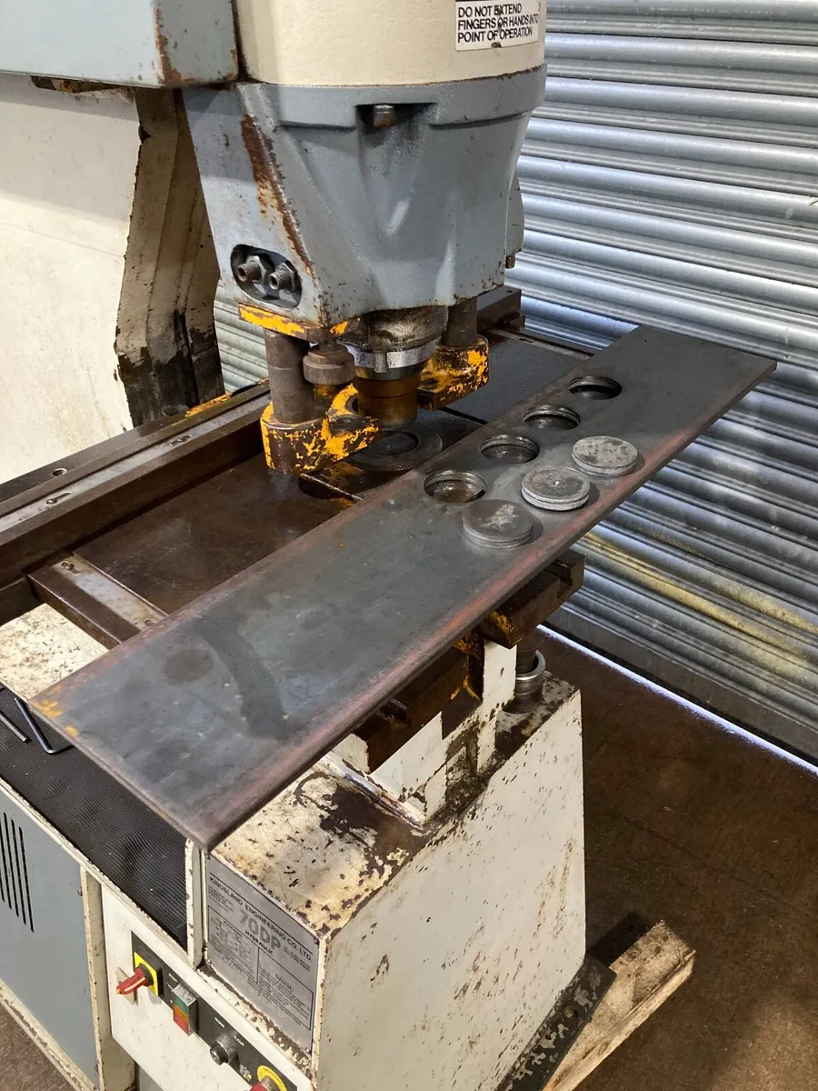 Kingsland punch/ press brake / metal worker - Image 2
