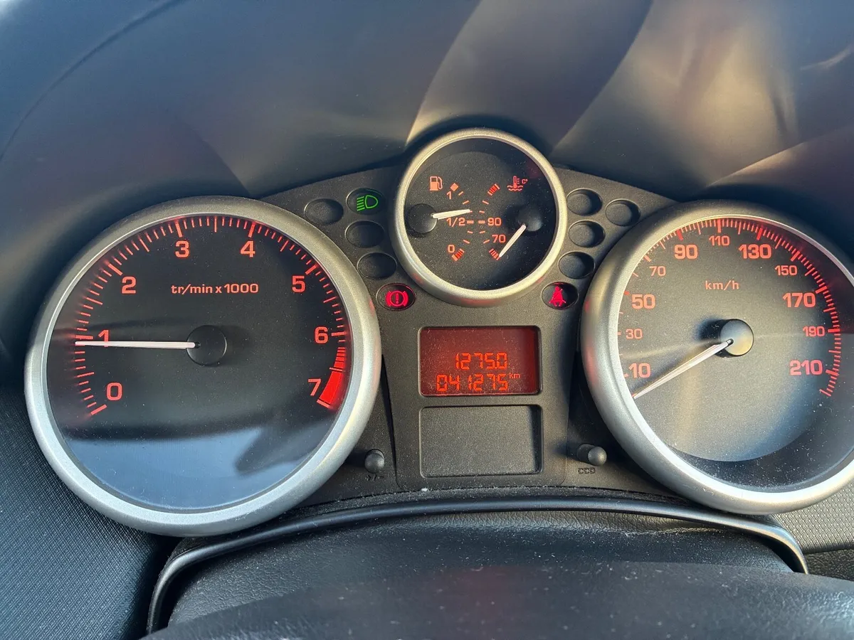 Peugeot 207 - ONLY 41,000kms - Image 2