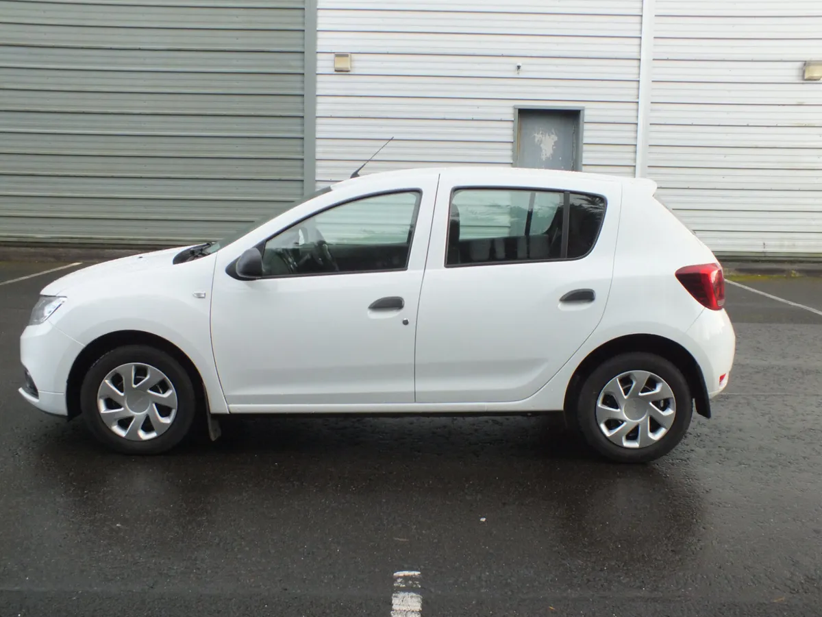 Dacia Sandero 2018 - Image 3