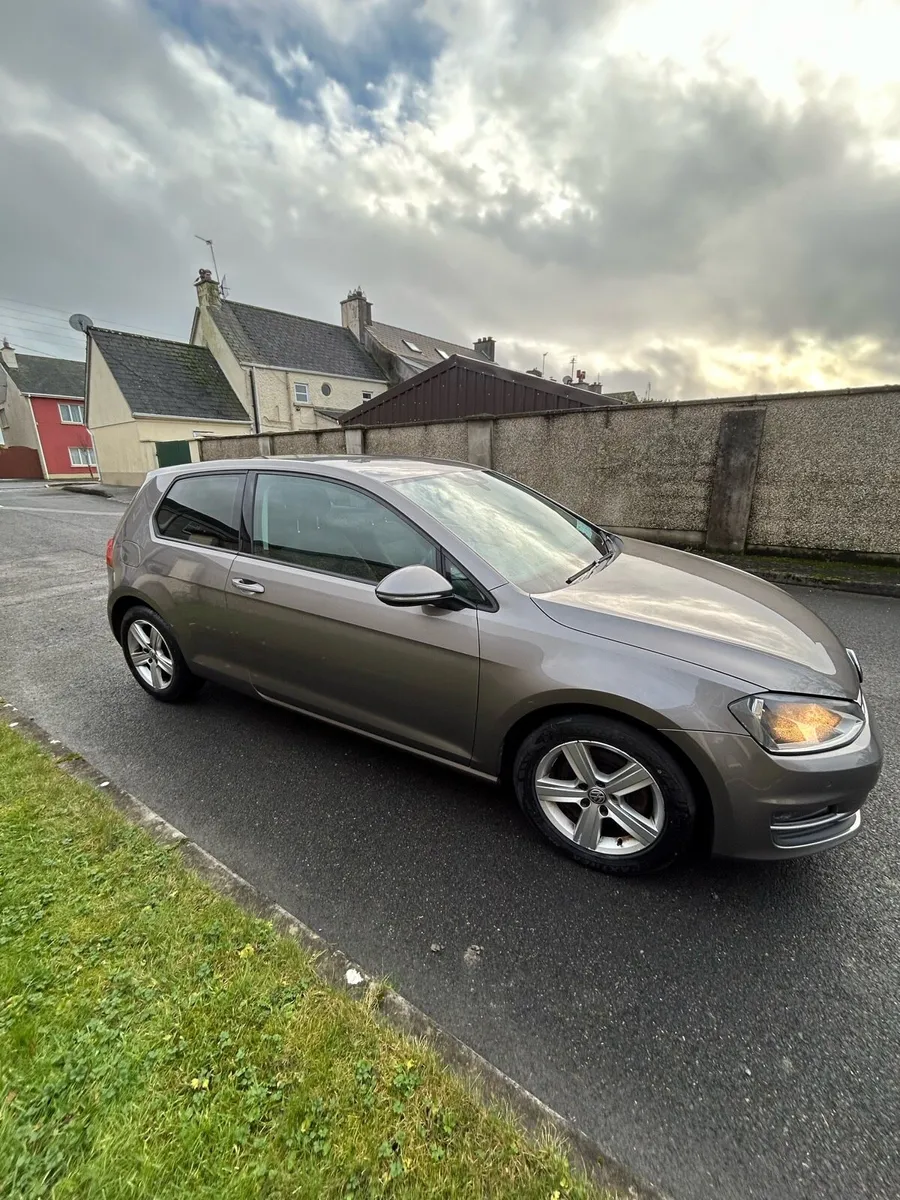 152 Volkswagen Golf 1.6 TDI Comfortline - Image 1