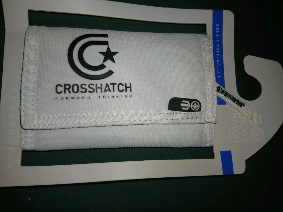 NEW CROSS HATCH WALLET - Image 1