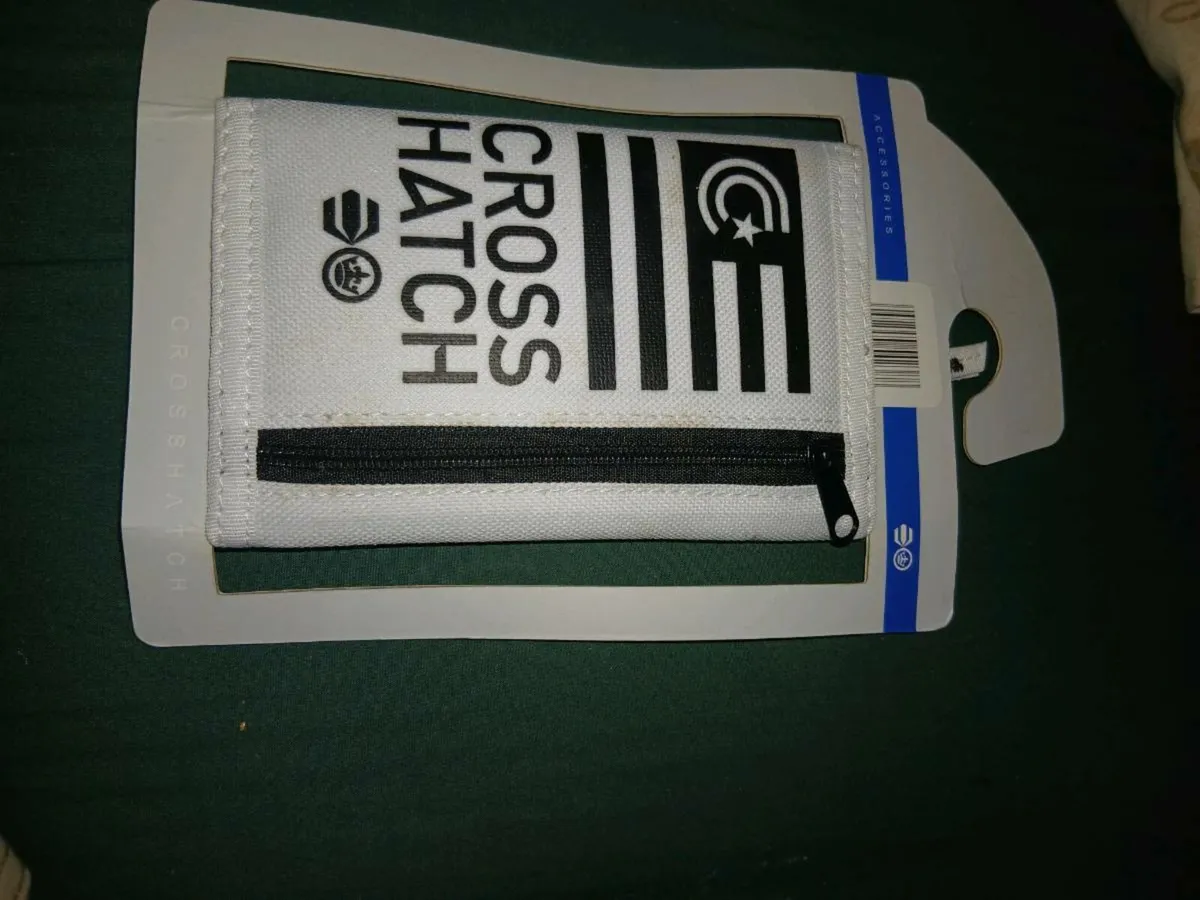 NEW CROSS HATCH WALLET - Image 2