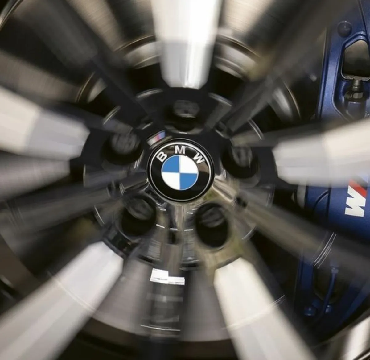 Floating BMW Caps - FREE POST - Image 4