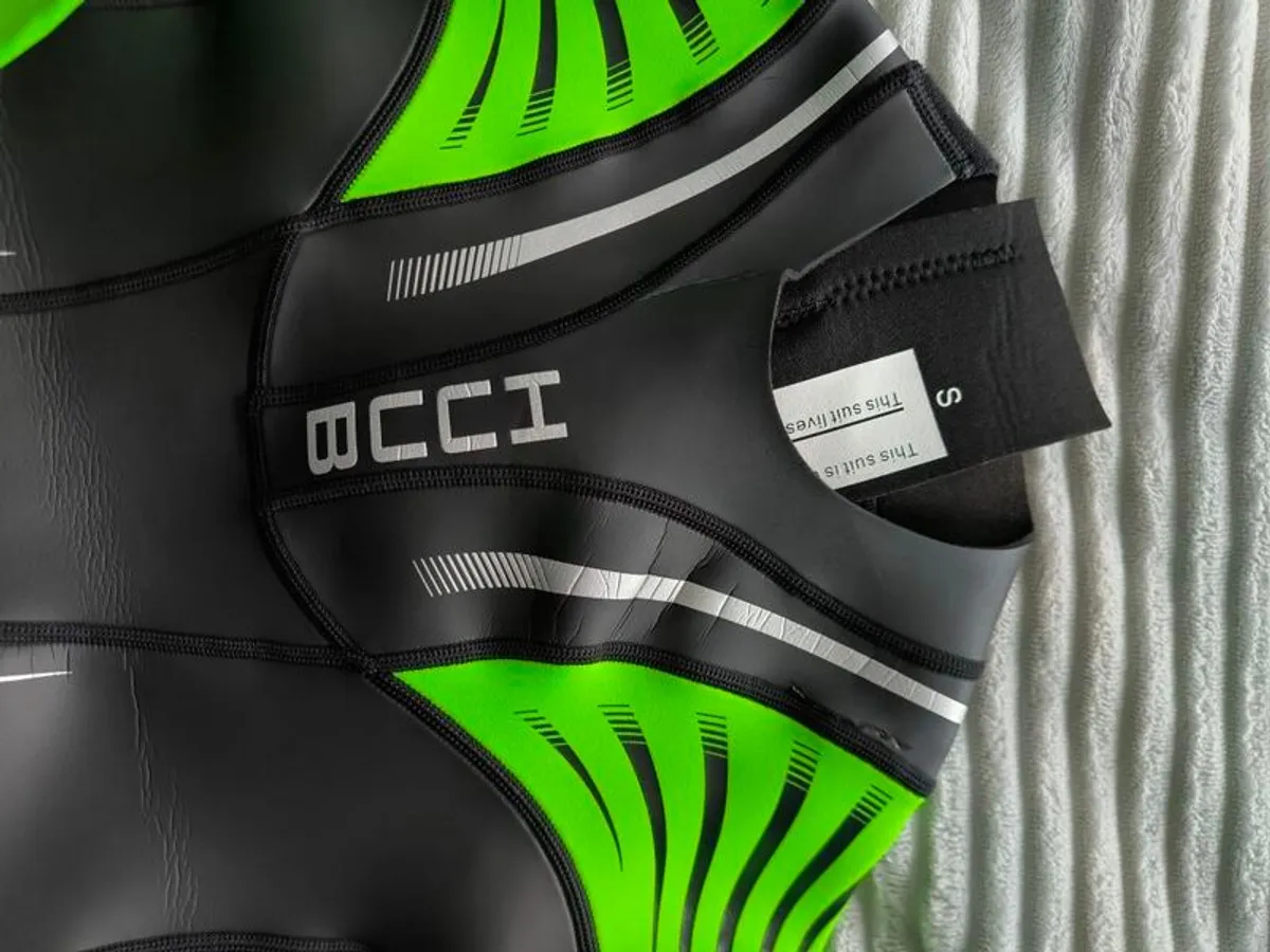 Huub Triathlon Wetsuits - Image 2