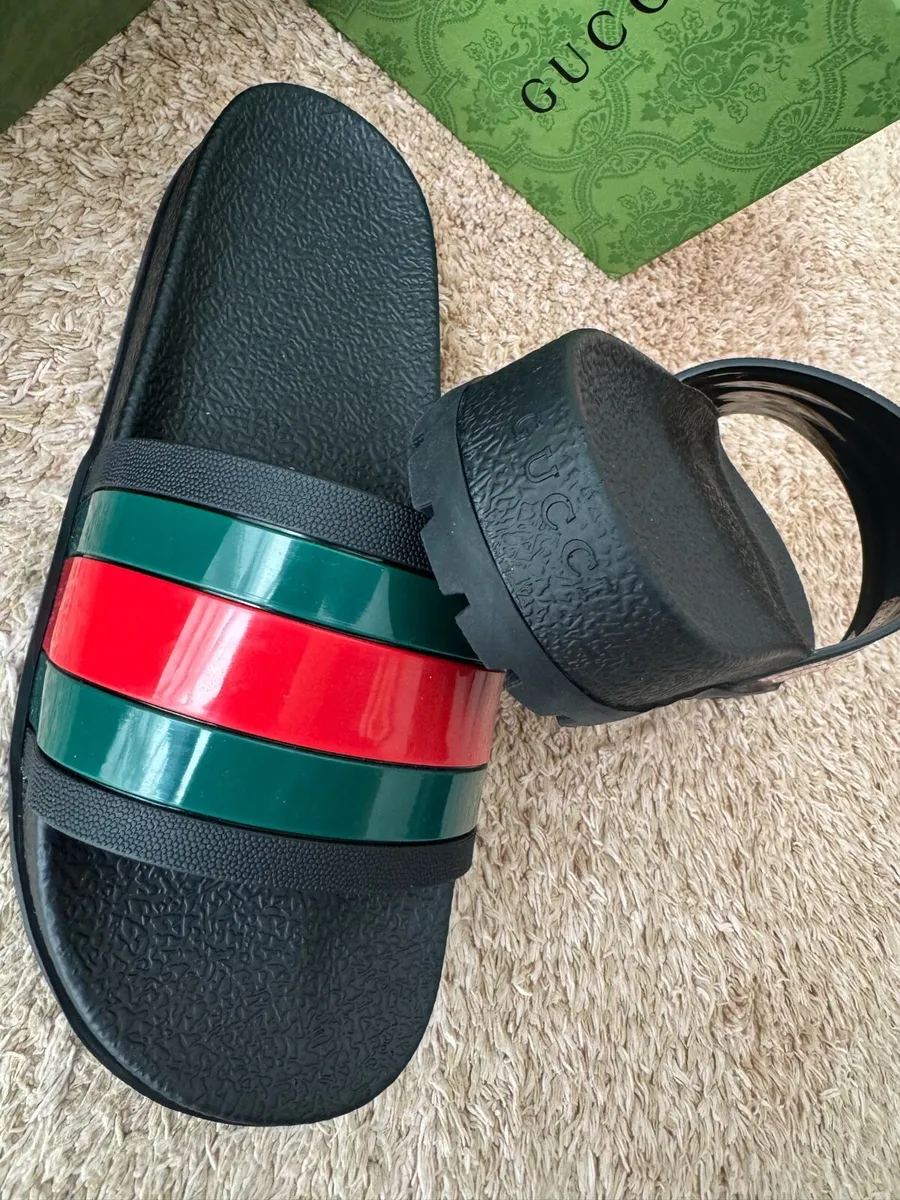 GUCCI men’s slide sandals made in Italy new - Image 2