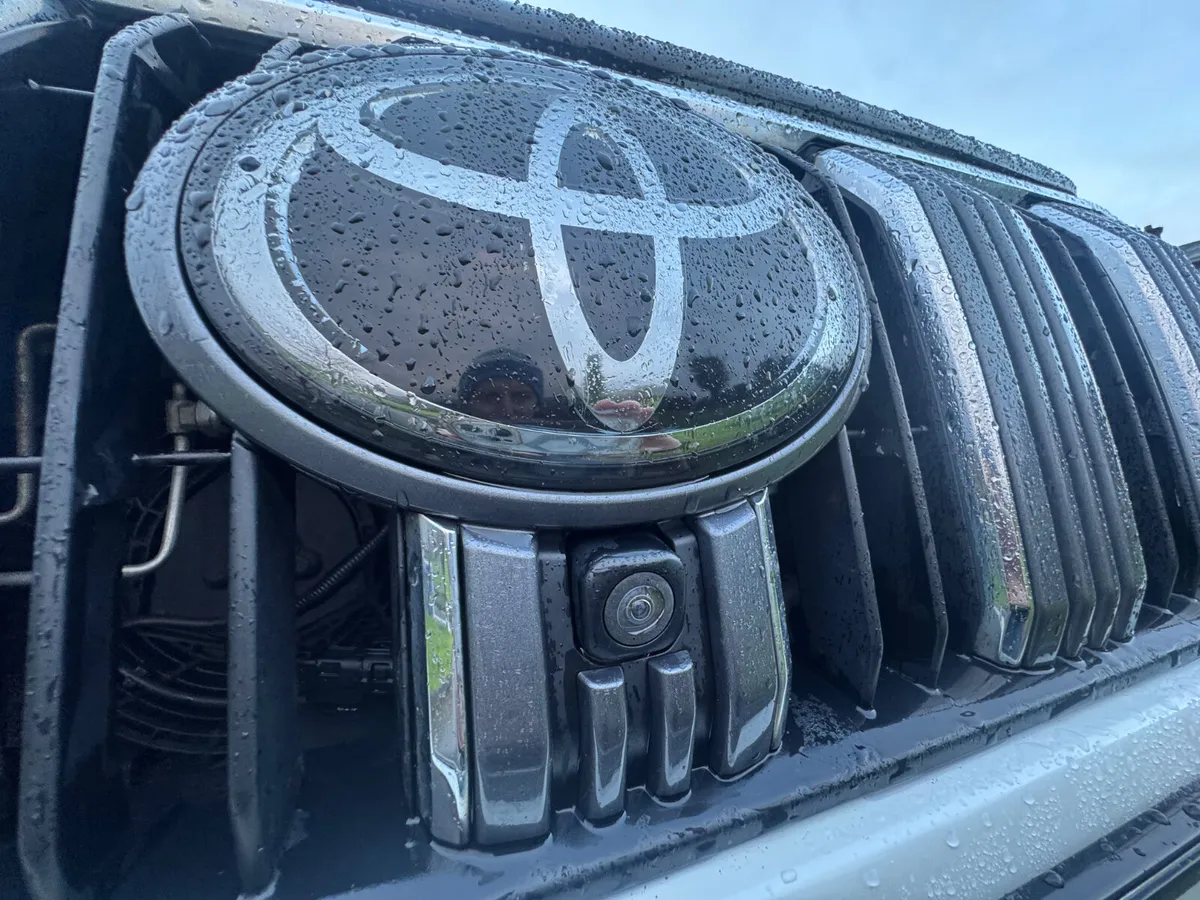 Toyota Land Cruiser 2018 prado 7 seater - Image 3