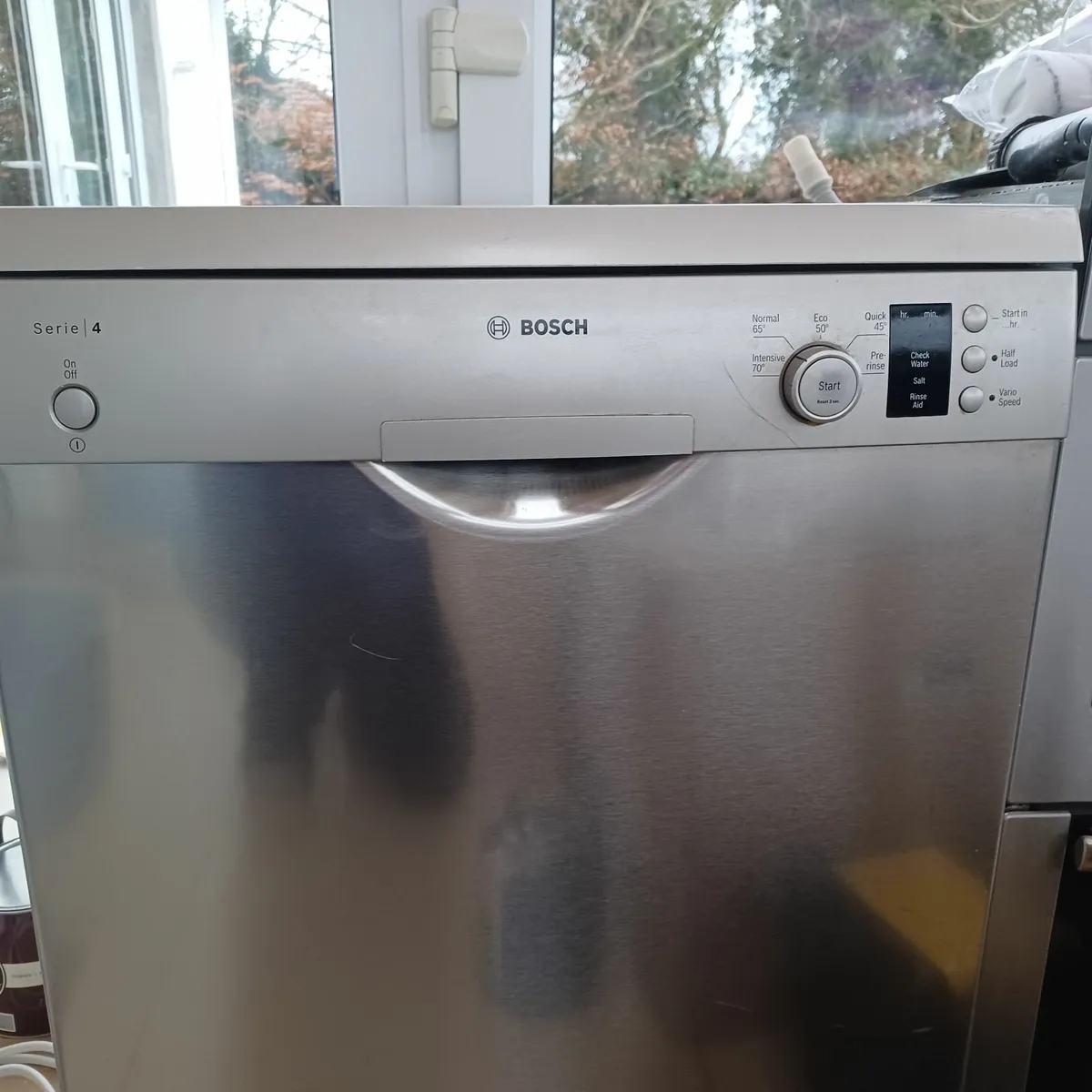 Dishwasher - Image 1
