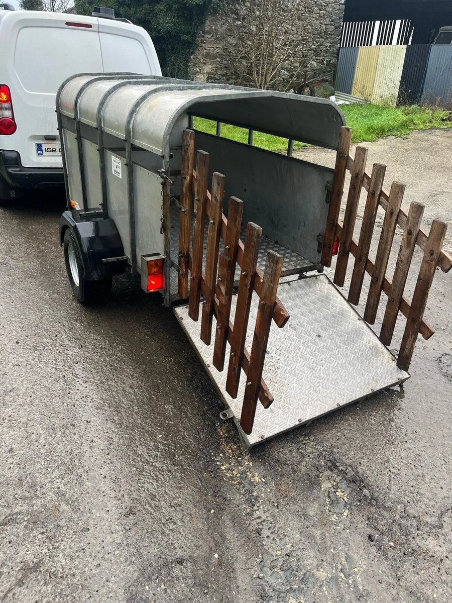 Sheep & Pig Trailer - Image 3
