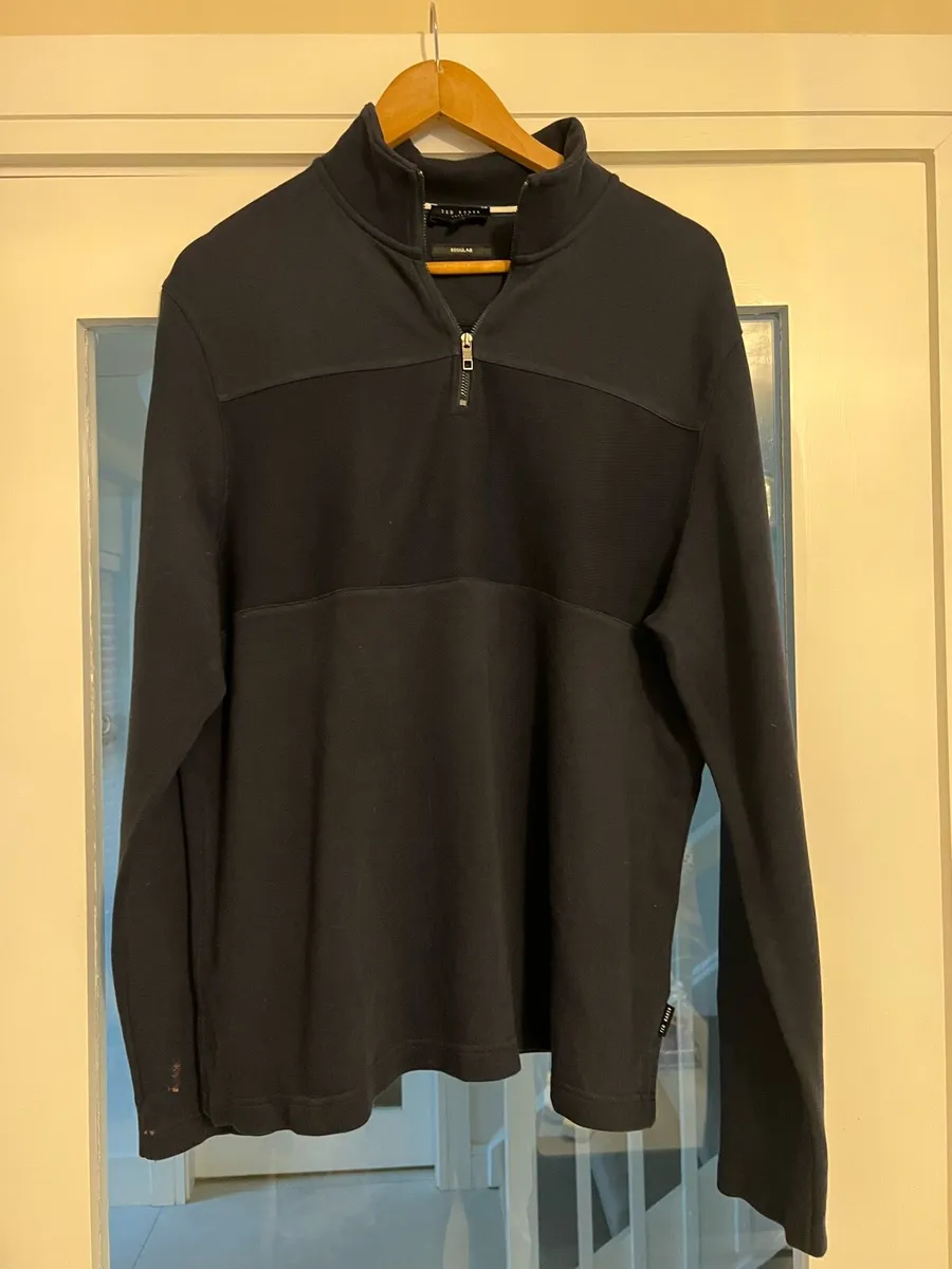 Men’s hoodies - Image 3