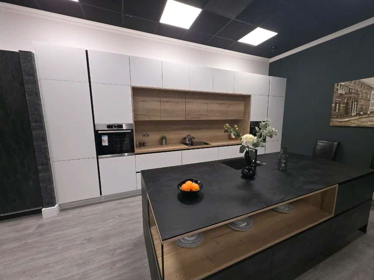 Ex display kitchens for sale - Image 4